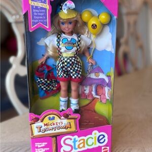 Barbie Stacie Mickey’s Toontown
